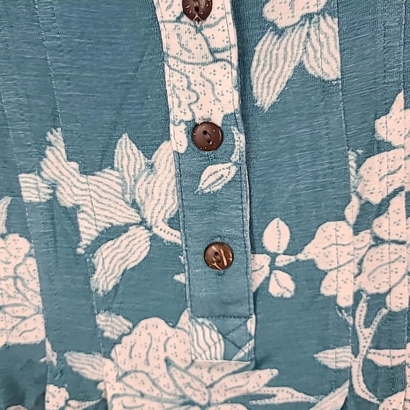 NEW WONDERLY Blue Floral Popover Tunic Top Sz M NWT $46 - Picture 4 of 7